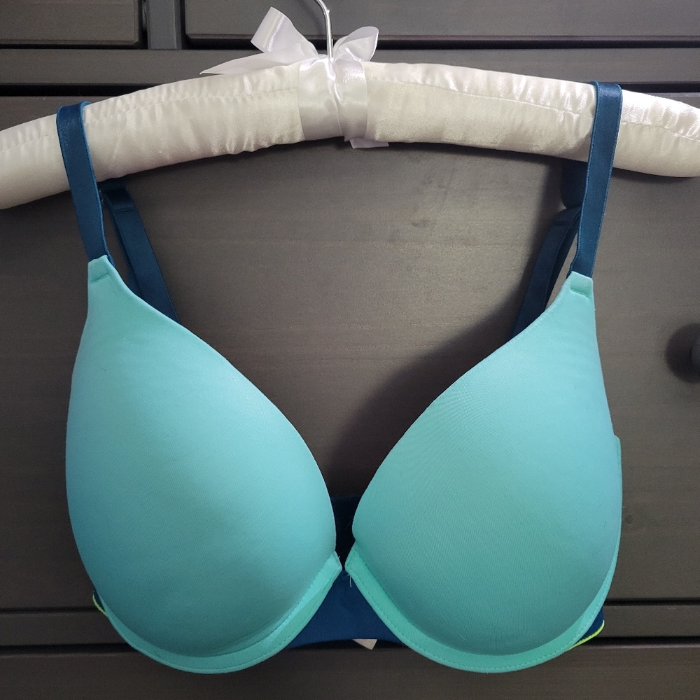 PINK Plunge Turquoise Bra 32DD VS T-shirt Bra